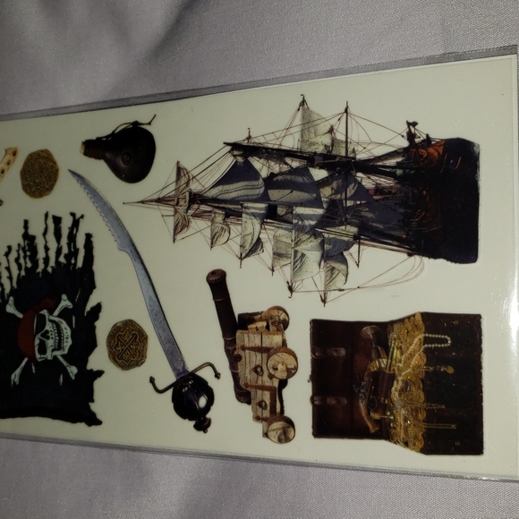 Pirate Glitter Rub-Ons - Picture 4 of 7